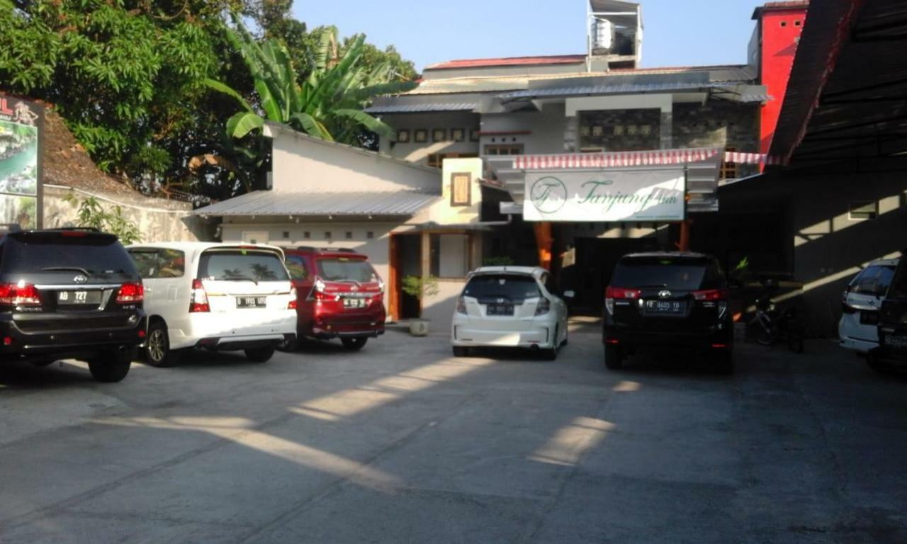 Wonosari Tanjung Inn מראה חיצוני תמונה